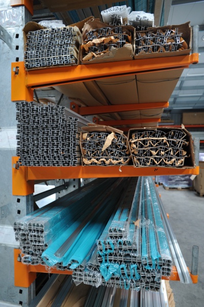 STOCK DE PROFILES ALUMINIUM